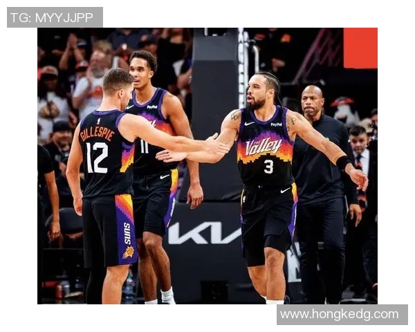 德文布克如何引领太阳队重返NBA巅峰之路